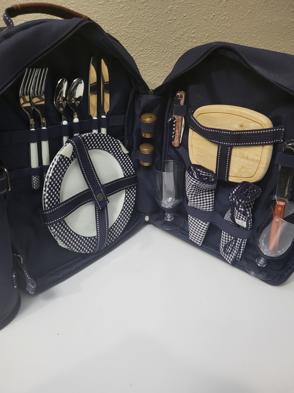 Picnic At Ascot Cooler Back Pack Zipper Closure, Plates Utensils Wine Glasses